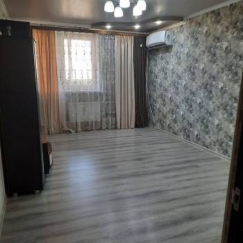 Сдается 2-х комнатная квартира, 75 м²