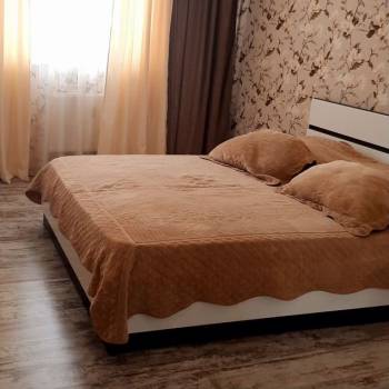 Сдается 2-х комнатная квартира, 75 м²