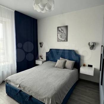 Продается 1-комнатная квартира, 74 м²