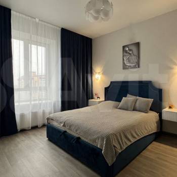 Продается 1-комнатная квартира, 74 м²