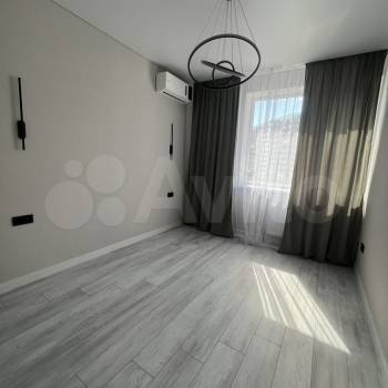 Продается 3-х комнатная квартира, 61 м²