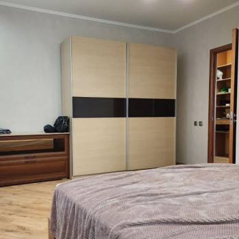 Сдается 1-комнатная квартира, 69 м²