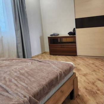 Сдается 1-комнатная квартира, 69 м²