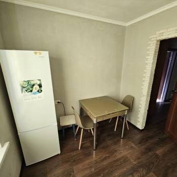 Сдается 1-комнатная квартира, 39 м²