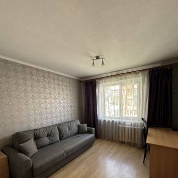 Сдается Многокомнатная квартира, 80 м²
