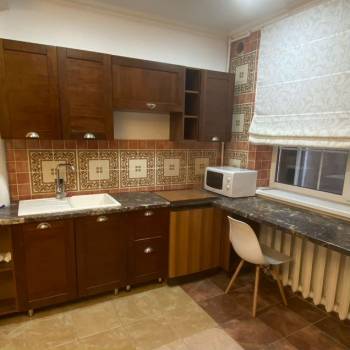 Сдается 1-комнатная квартира, 35 м²