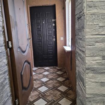 Продается 3-х комнатная квартира, 48 м²