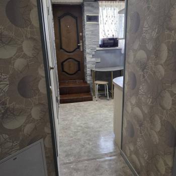 Продается 3-х комнатная квартира, 48 м²
