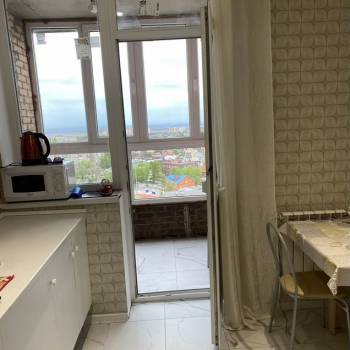 Сдается 2-х комнатная квартира, 60 м²