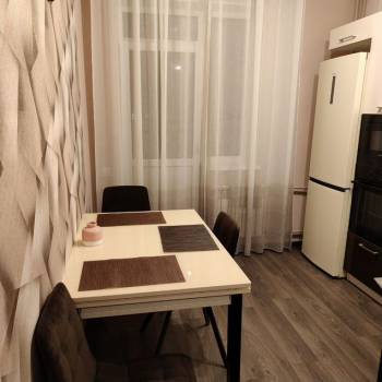 Сдается 1-комнатная квартира, 41 м²