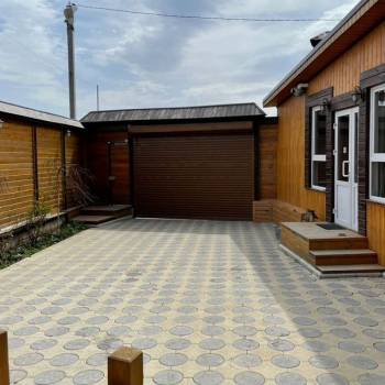 Продается Нежилое помещение, 200 м²