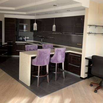 Сдается 2-х комнатная квартира, 80 м²
