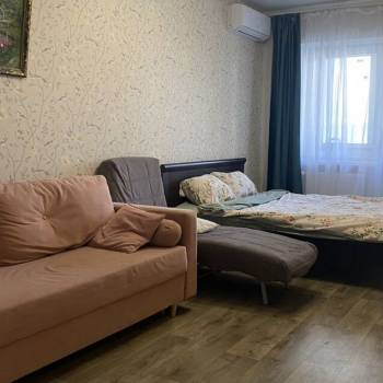 Продается 1-комнатная квартира, 45,8 м²
