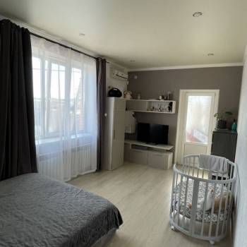 Продается 1-комнатная квартира, 40 м²