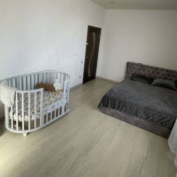 Продается 1-комнатная квартира, 40 м²