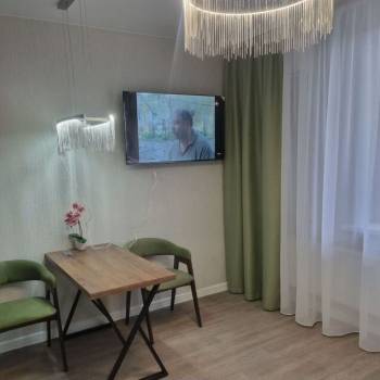Продается 1-комнатная квартира, 32 м²