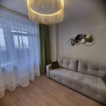 Продается 1-комнатная квартира, 32 м²