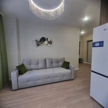 Продается 1-комнатная квартира, 32 м²