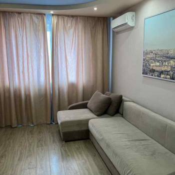 Сдается 1-комнатная квартира, 41 м²