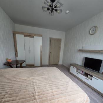 Продается 1-комнатная квартира, 46 м²