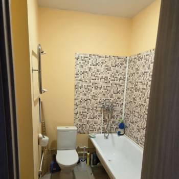 Продается 1-комнатная квартира, 46 м²