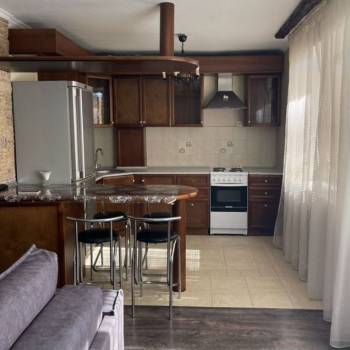 Продается 3-х комнатная квартира, 65 м²