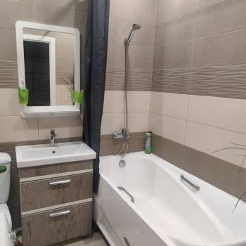 Продается 1-комнатная квартира, 33 м²
