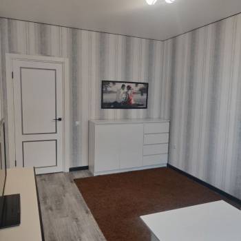 Продается 1-комнатная квартира, 33 м²