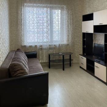 Сдается 1-комнатная квартира, 36 м²