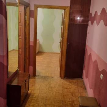 Сдается Многокомнатная квартира, 60 м²