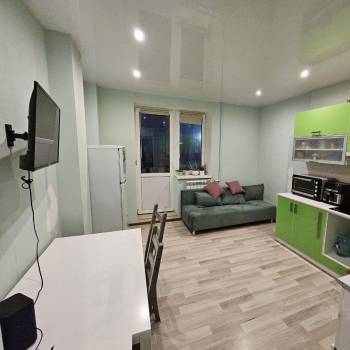 Продается 1-комнатная квартира, 46 м²