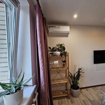 Продается 1-комнатная квартира, 46 м²