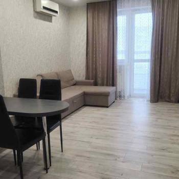 Сдается 1-комнатная квартира, 38 м²