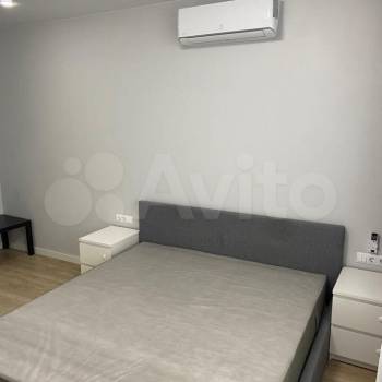 Сдается 1-комнатная квартира, 37,6 м²