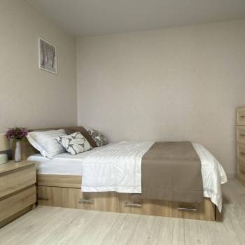 Сдается 1-комнатная квартира, 37 м²