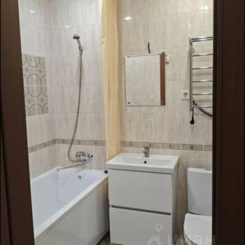 Сдается 1-комнатная квартира, 42,3 м²