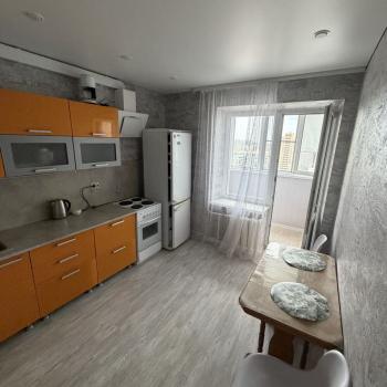 Сдается 2-х комнатная квартира, 62,5 м²