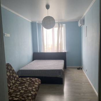 Сдается 1-комнатная квартира, 42 м²