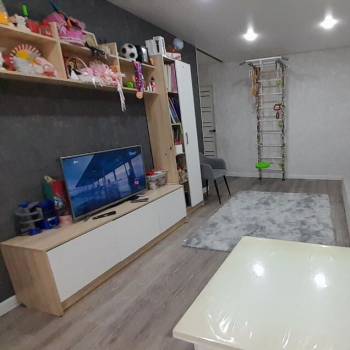 Продается 3-х комнатная квартира, 59 м²