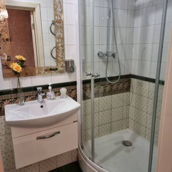 Сдается Многокомнатная квартира, 130 м²