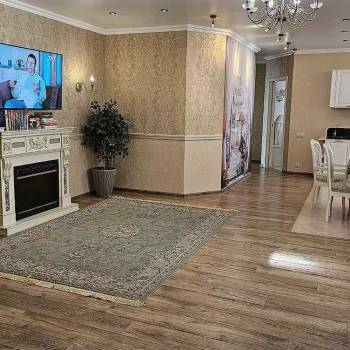 Сдается Многокомнатная квартира, 130 м²