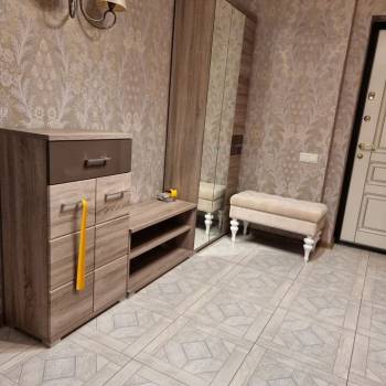Сдается Многокомнатная квартира, 130 м²