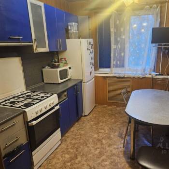 Сдается Многокомнатная квартира, 65 м²