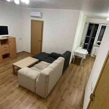 Сдается 2-х комнатная квартира, 40 м²