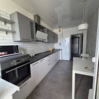 Сдается 1-комнатная квартира, 42 м²