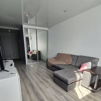 Сдается 1-комнатная квартира, 42 м²