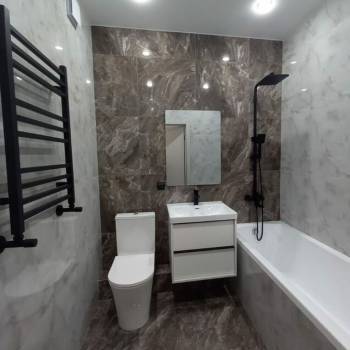 Продается 1-комнатная квартира, 40 м²