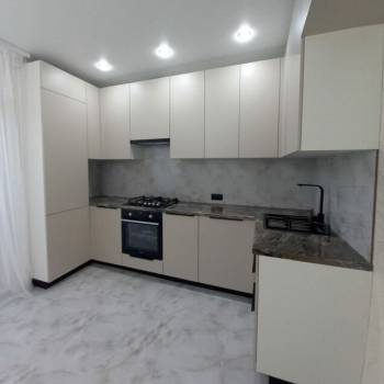 Продается 1-комнатная квартира, 40 м²