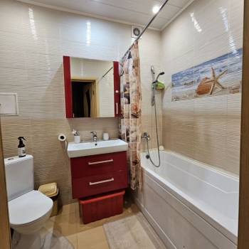 Продается 1-комнатная квартира, 41,5 м²