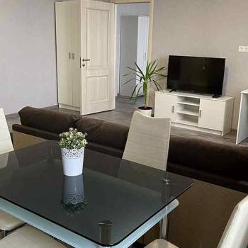 Сдается 2-х комнатная квартира, 60 м²